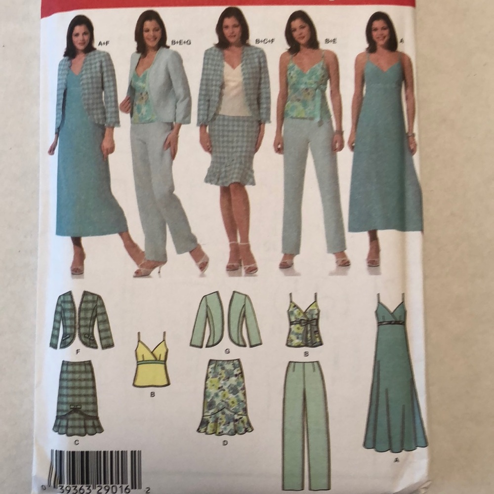 Simplicity Outfit Patterns - Picture 4 of 13